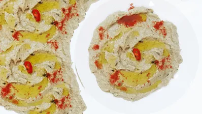 وصفة بابا غنوج كيتو دايت بالباذنجان المشوي